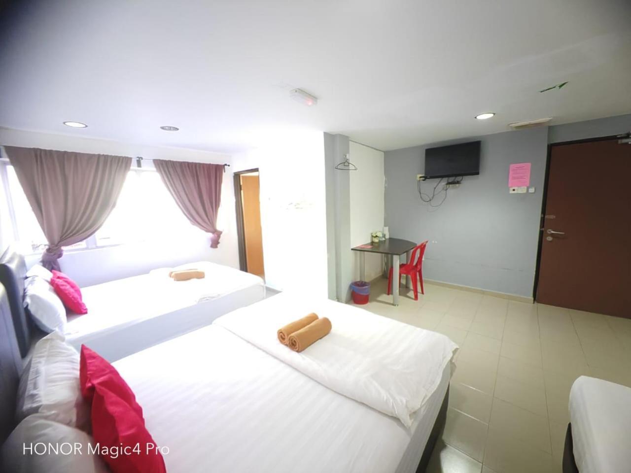 Melawati Ria Hotel Kuala Selangor Exterior photo