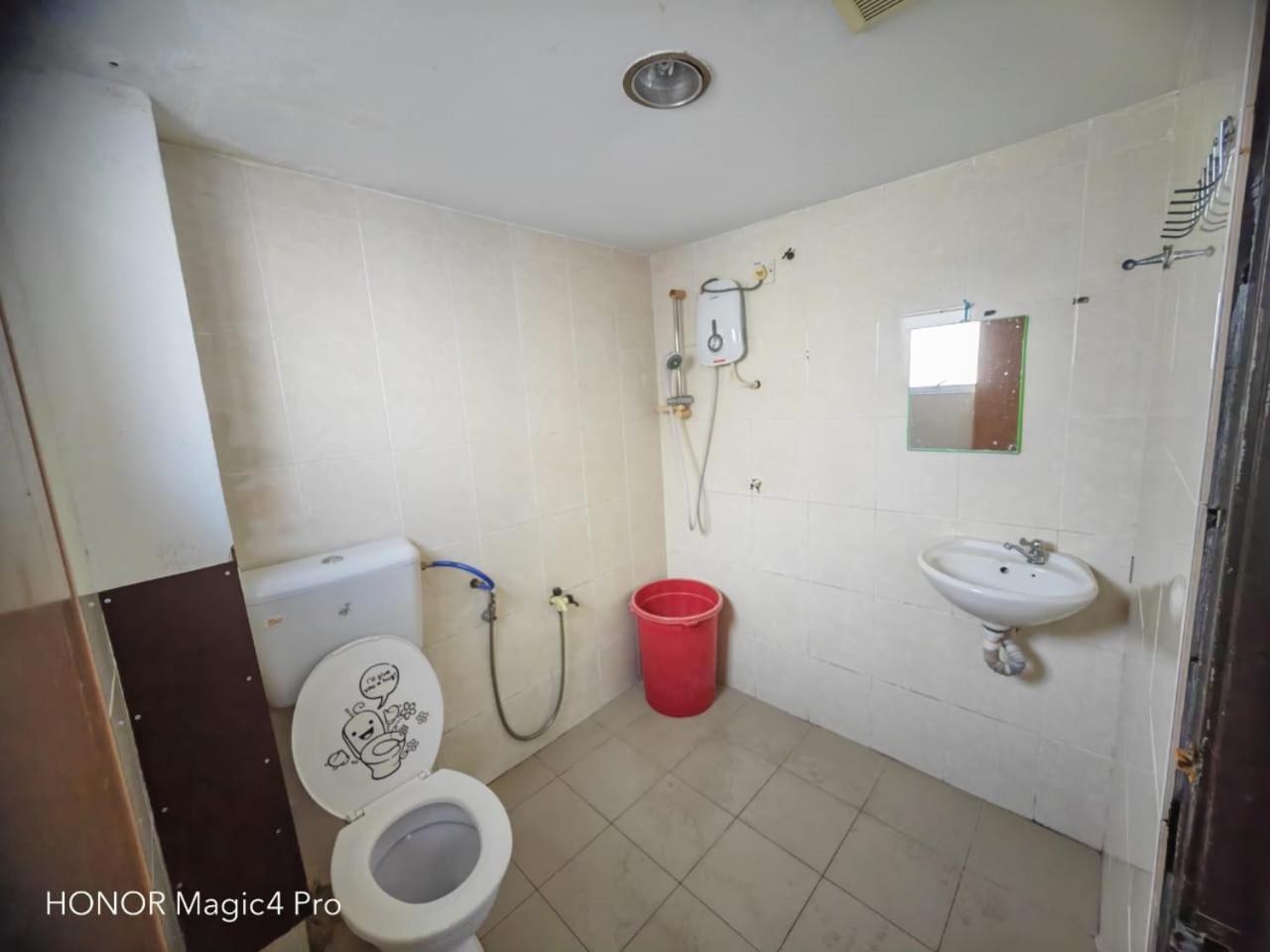 Melawati Ria Hotel Kuala Selangor Exterior photo