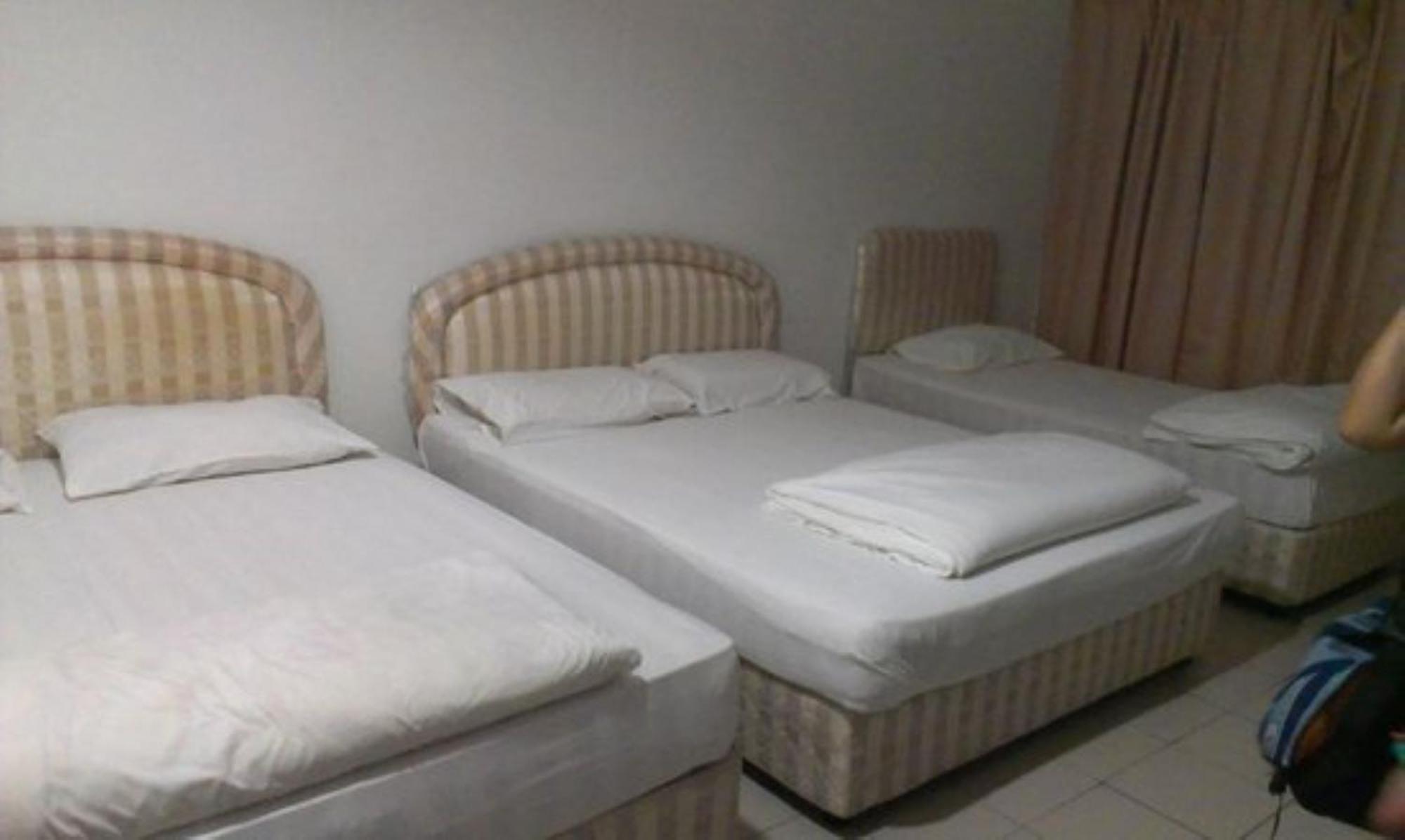 Melawati Ria Hotel Kuala Selangor Exterior photo